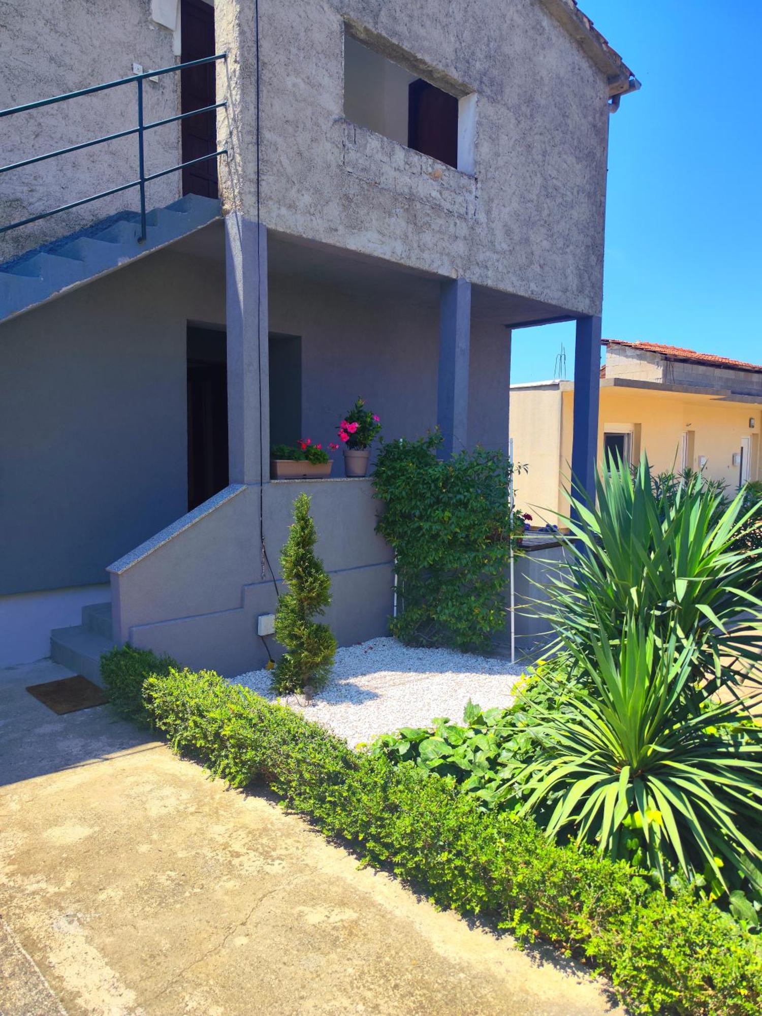 Apartment Karmela - Private Parking *